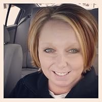 Profile Image for Stephanie Grubb.