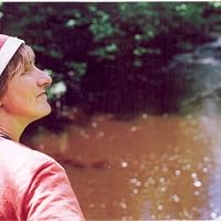 Profile Image for Lisa Dooley.