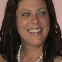 Profile Image for Nicole Lee.