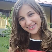 Profile Image for Ana Carolina.