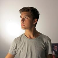 Profile Image for Liam Haehnle.