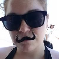 Profile Image for Jennifer Paul.