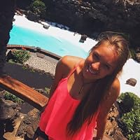 Profile Image for Laura Lago.