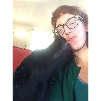 Profile Image for Chloe Noland.