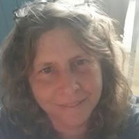Profile Image for Tina Navarro.