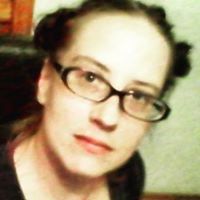 Profile Image for Julie Stout.