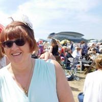 Profile Image for Debs Loveday.