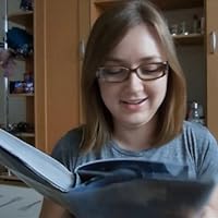 Profile Image for Lydia.