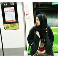 Profile Image for Yunita D. Kurnia.