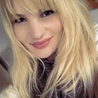 Profile Image for Laura.