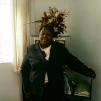 Profile Image for Eunell Price.