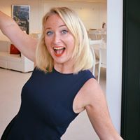 Profile Image for Natalia Langsdale.