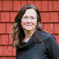 Profile Image for Elizabeth Garber.