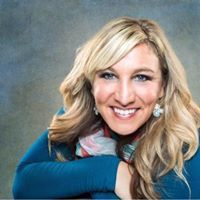 Profile Image for Tara Meyer-Robson.