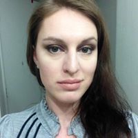 Profile Image for Janelle Hickok.