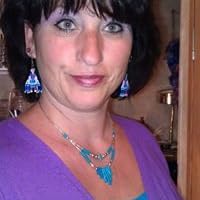 Profile Image for Angie Arnold.