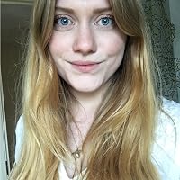 Profile Image for Becca Heywood.