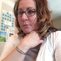 Profile Image for Daphne DeMaris.