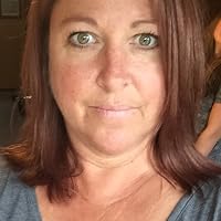 Profile Image for Laura VanderRoest.