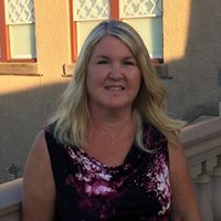 Profile Image for Joanie Soeder.