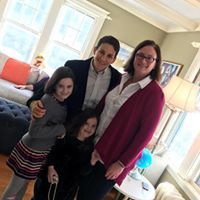 Profile Image for Andrea Razi-Thomas.