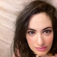 Profile Image for Lydia.