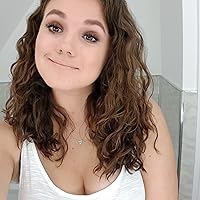 Profile Image for Chloe Smith.