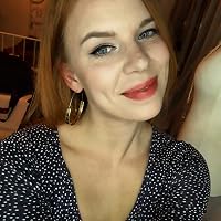 Profile Image for Lena.