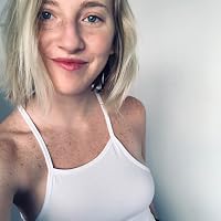 Profile Image for Johanna.