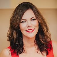 Profile Image for Lisa Hughey.