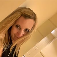 Profile Image for Heather Burke.