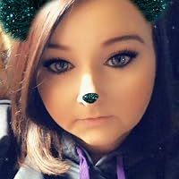 Profile Image for Stephanie Grant.