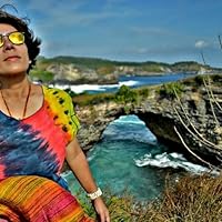 Profile Image for Henny Sari.