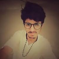 Profile Image for Pavi.