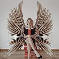 Profile Image for Monica Simion.