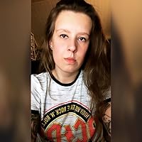 Profile Image for Laura ✨.