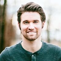 Profile Image for Ian Thomas.