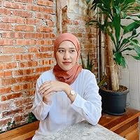 Profile Image for Nadiha.