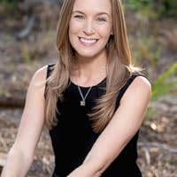 Profile Image for Shina Reynolds.