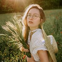 Profile Image for Clémence.