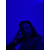 Profile Image for Veronika.