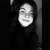 Profile Image for Andreea Dumitrescu.
