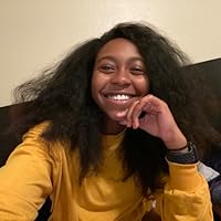 Profile Image for tatisbookshelf .