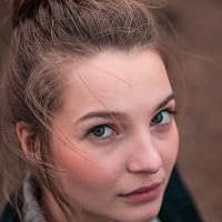 Profile Image for Louise.