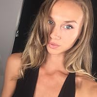 Profile Image for Emily Hilton.