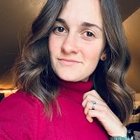 Profile Image for Lauren Chase.