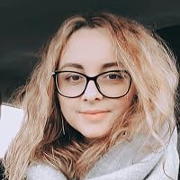 Profile Image for Andreea.