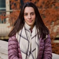 Profile Image for Olivia Jones.