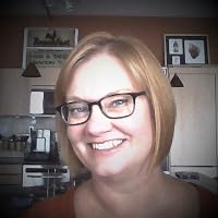 Profile Image for Michelle Thomas.