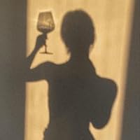 Profile Image for Lili G.